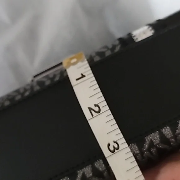 Michael Kors Whitney Shoulder/Crossbody - Picture 9 of 9